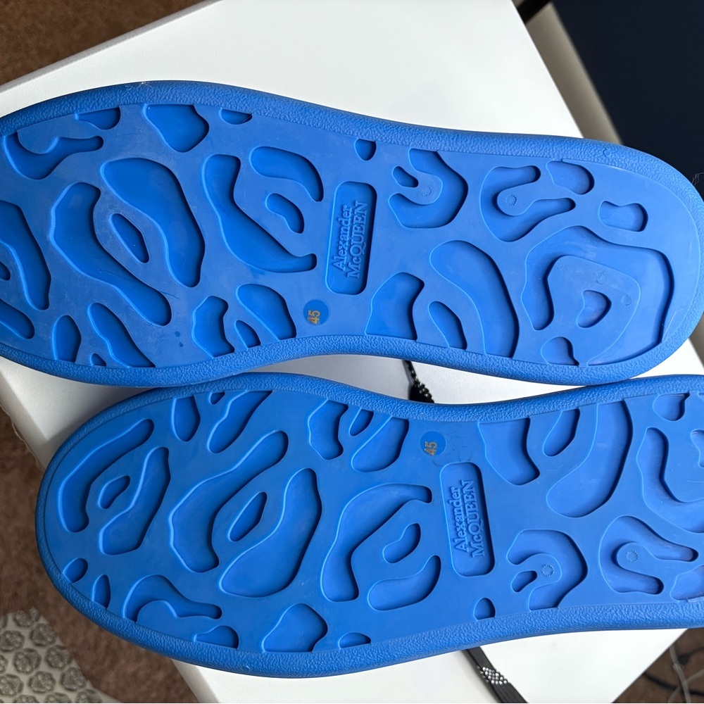 Alexander McQueen Black and Blue Sneakers - Picture 7 of 10